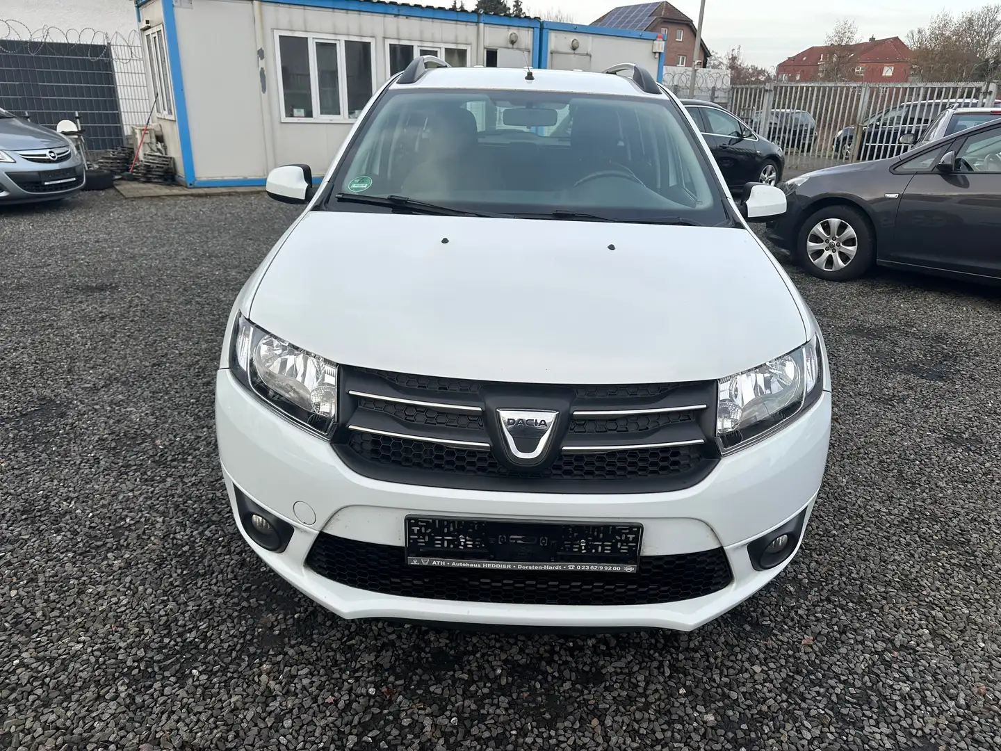 Dacia Logan Prestige Weiß - 2