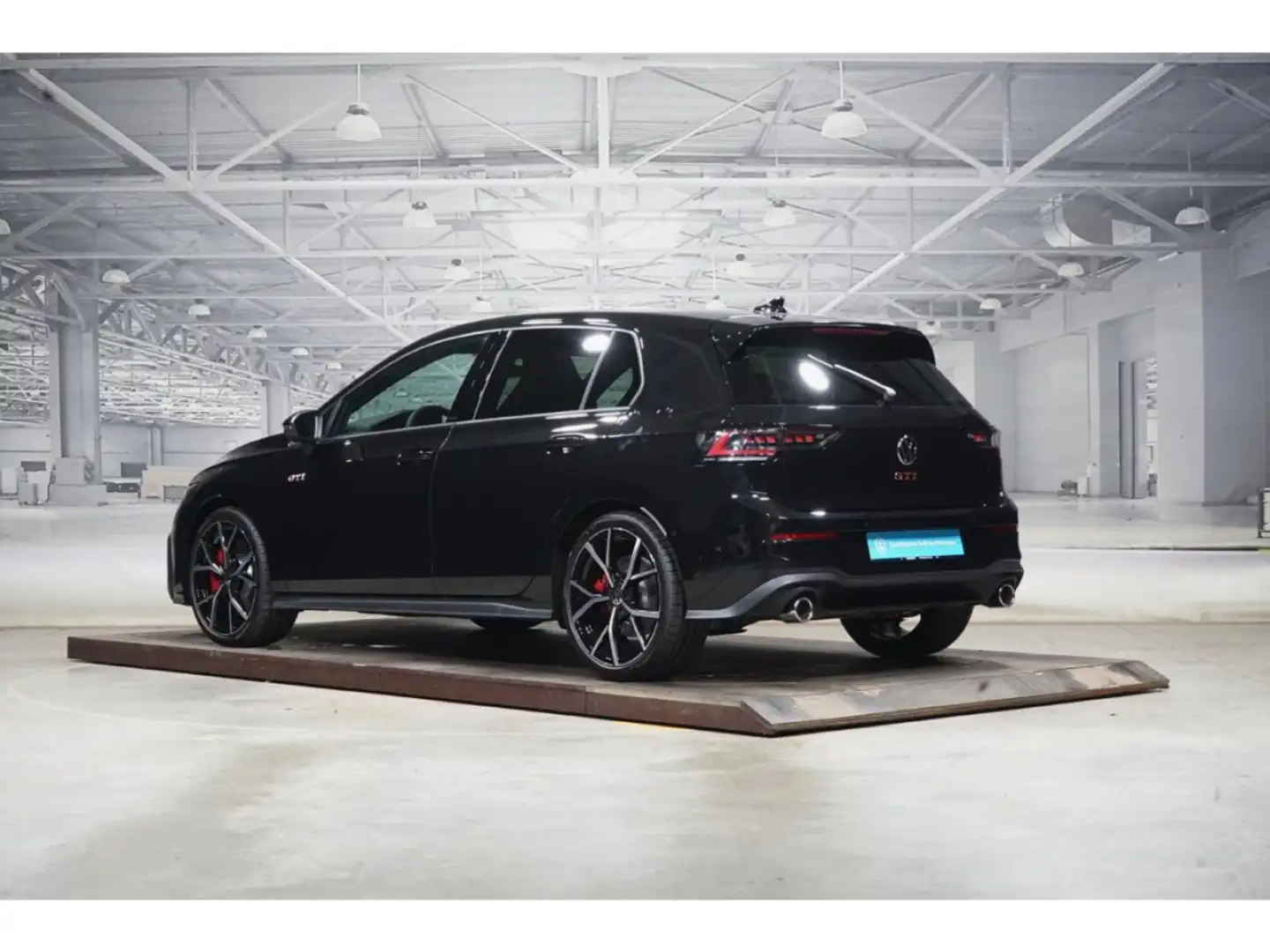 Volkswagen Golf GTI 2.0 TSI DSG OPF Pano DCC 19 Zoll Kamera Schwarz - 2
