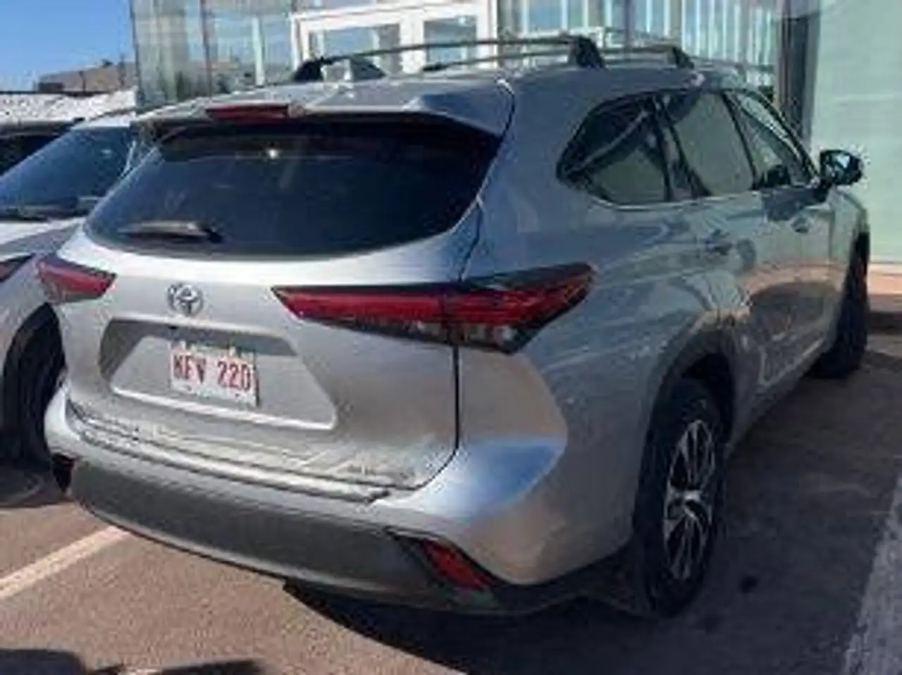 Toyota Highlander снимка Toyota Highlander