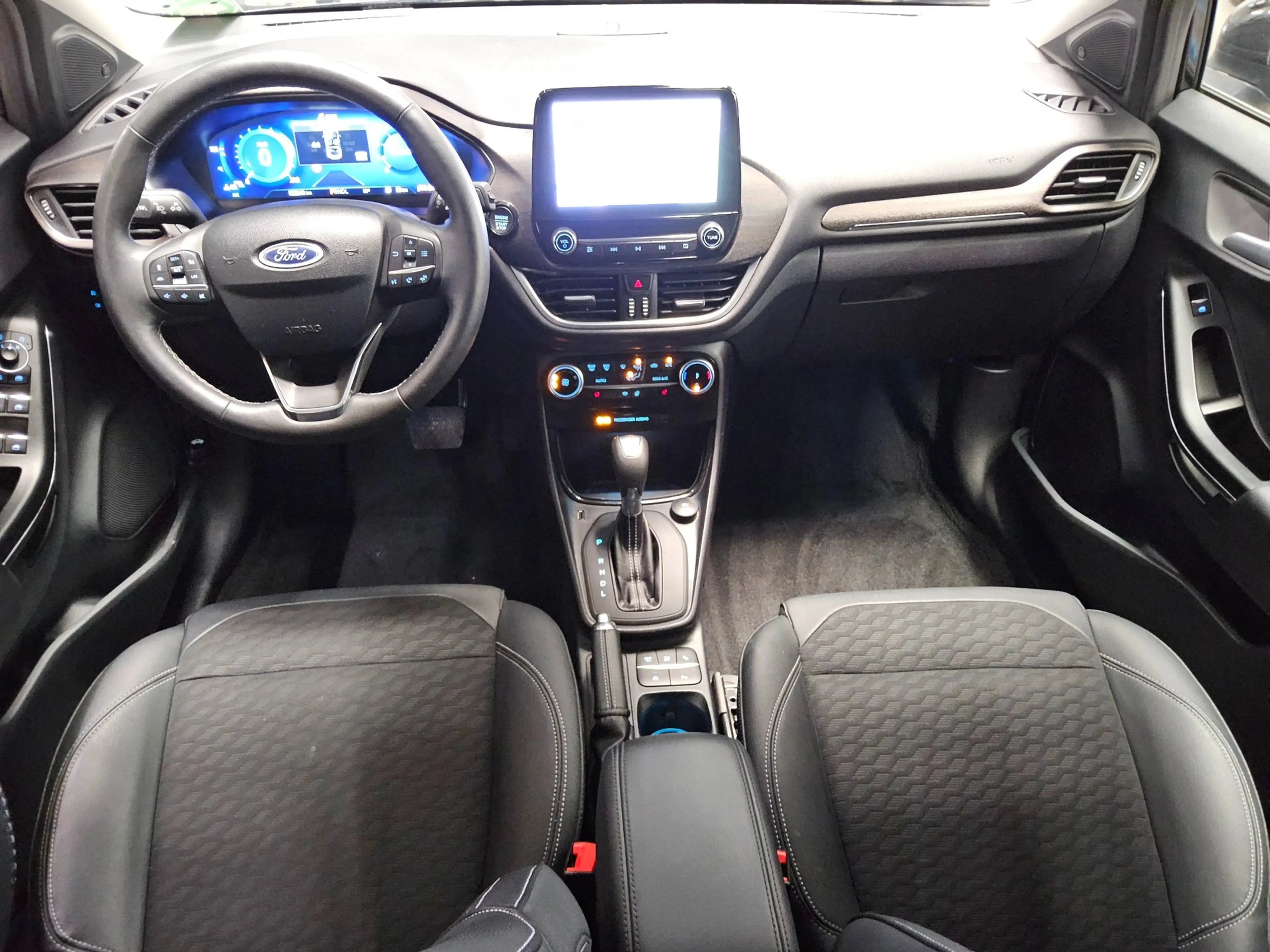 Ford Puma — photo 5