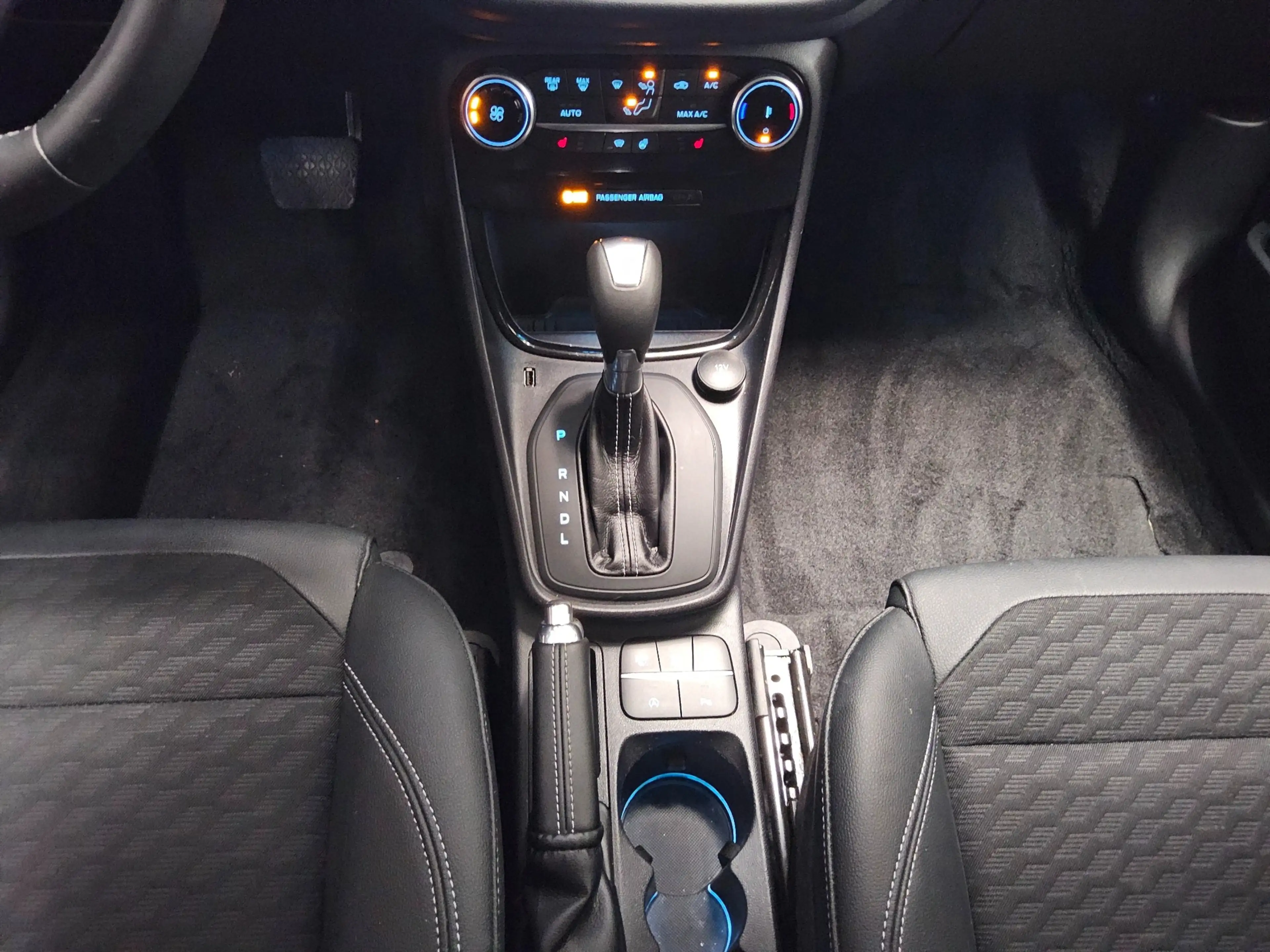 Ford Puma — photo 6