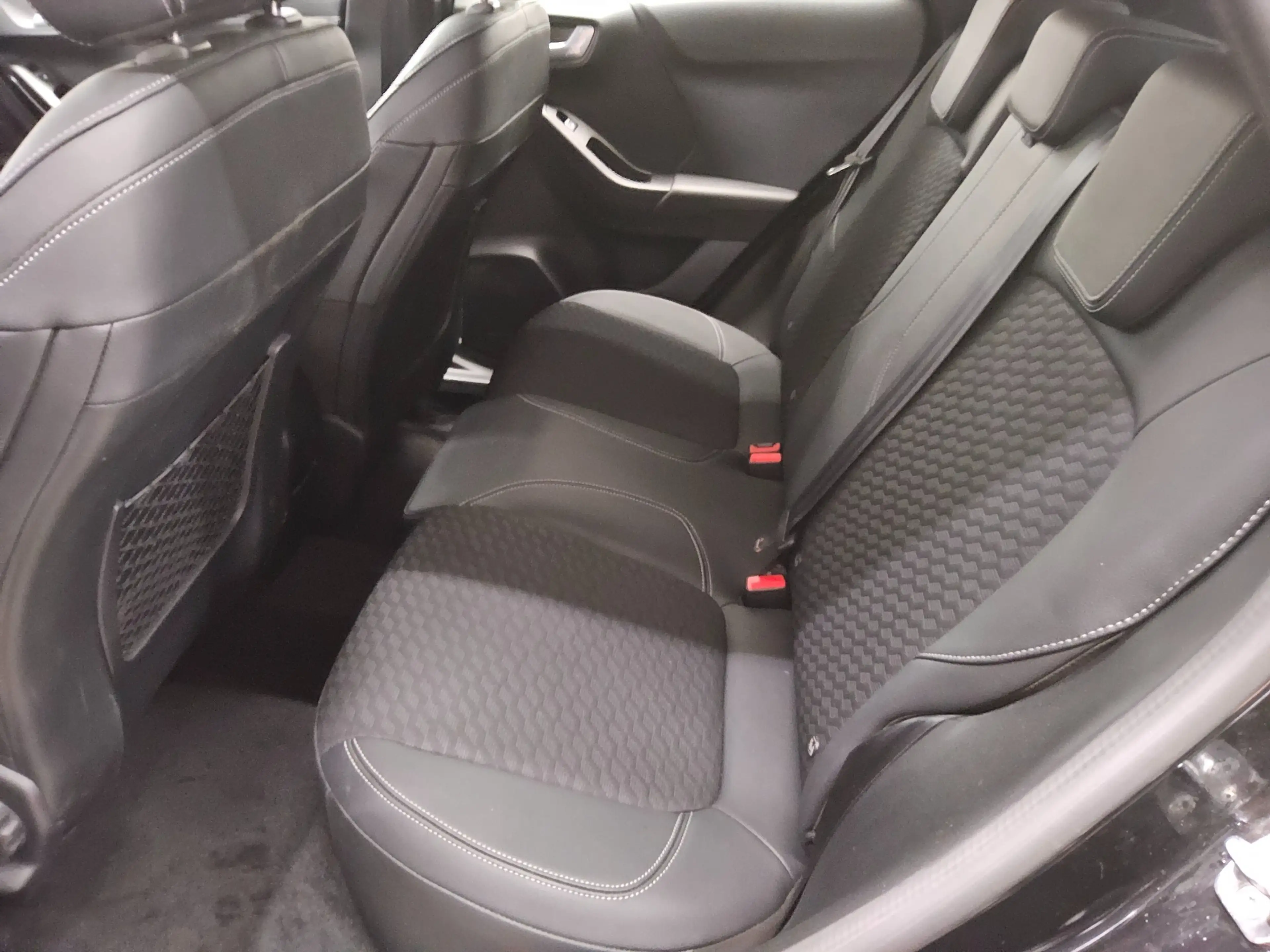 Ford Puma — photo 13
