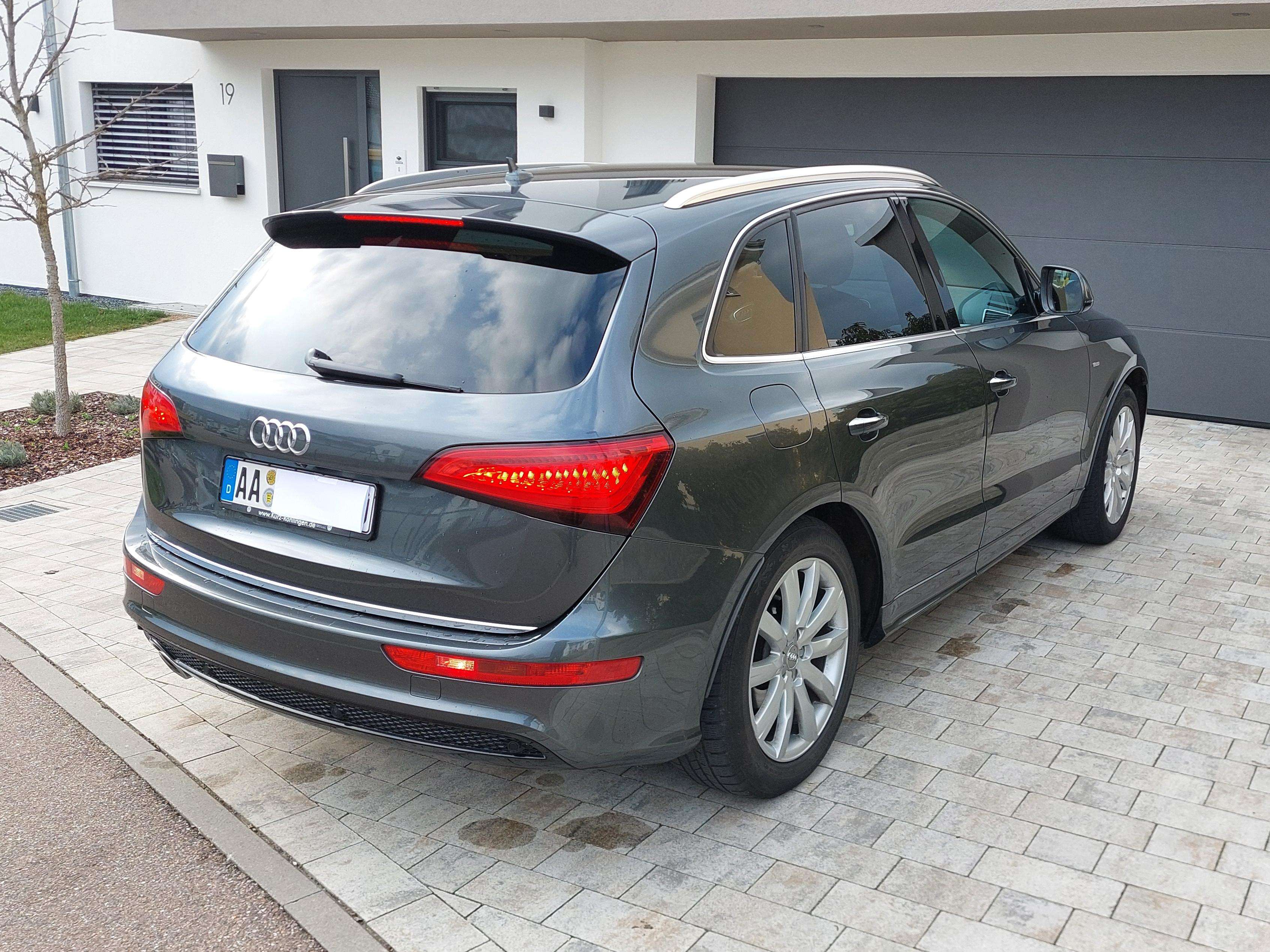 Second hand Audi Q5 2.0