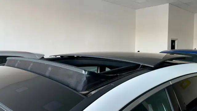 Mercedes-Benz B-Class view 5