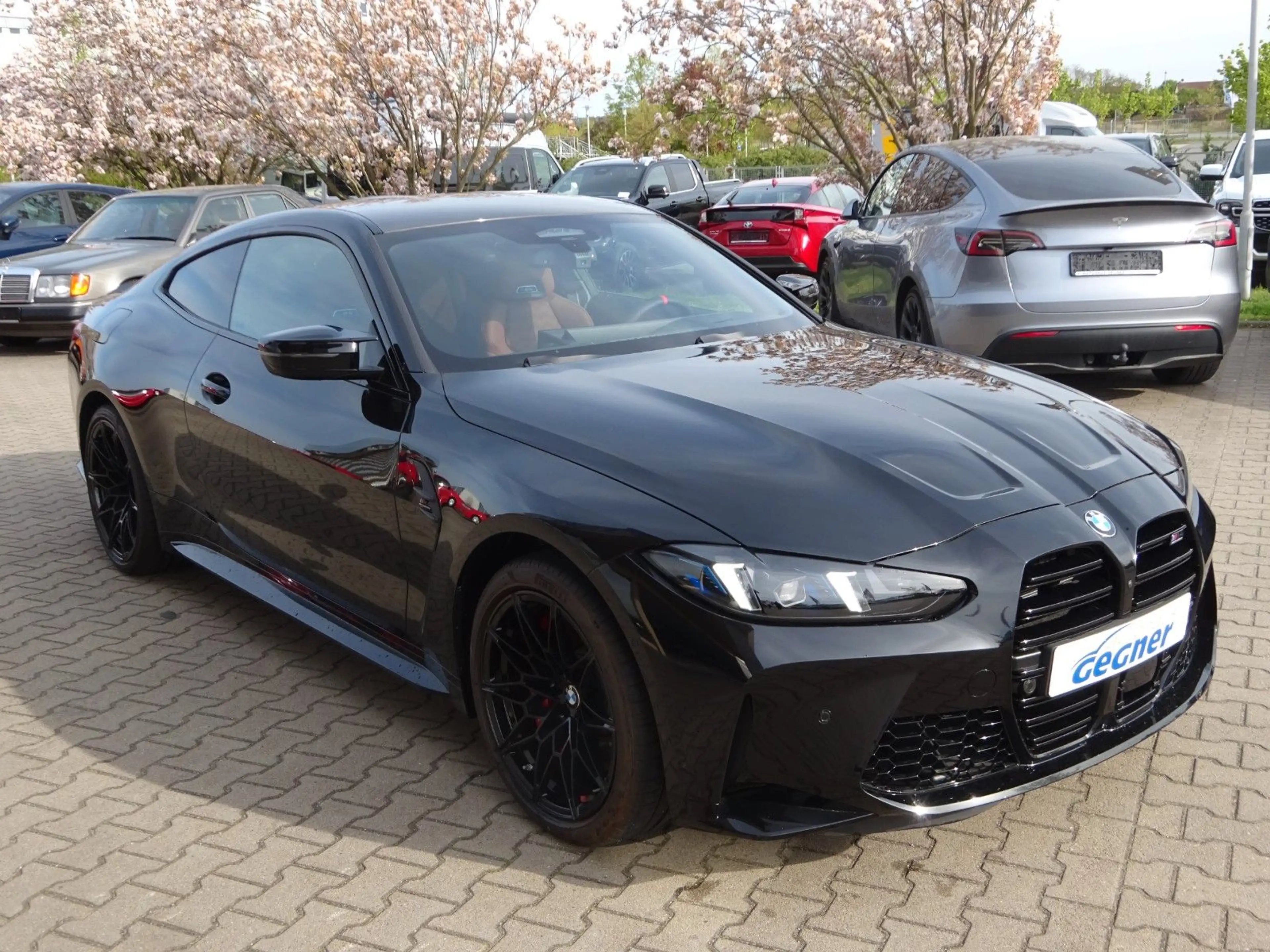 BMW M4 Coupe M xDrive Competition — photo 7