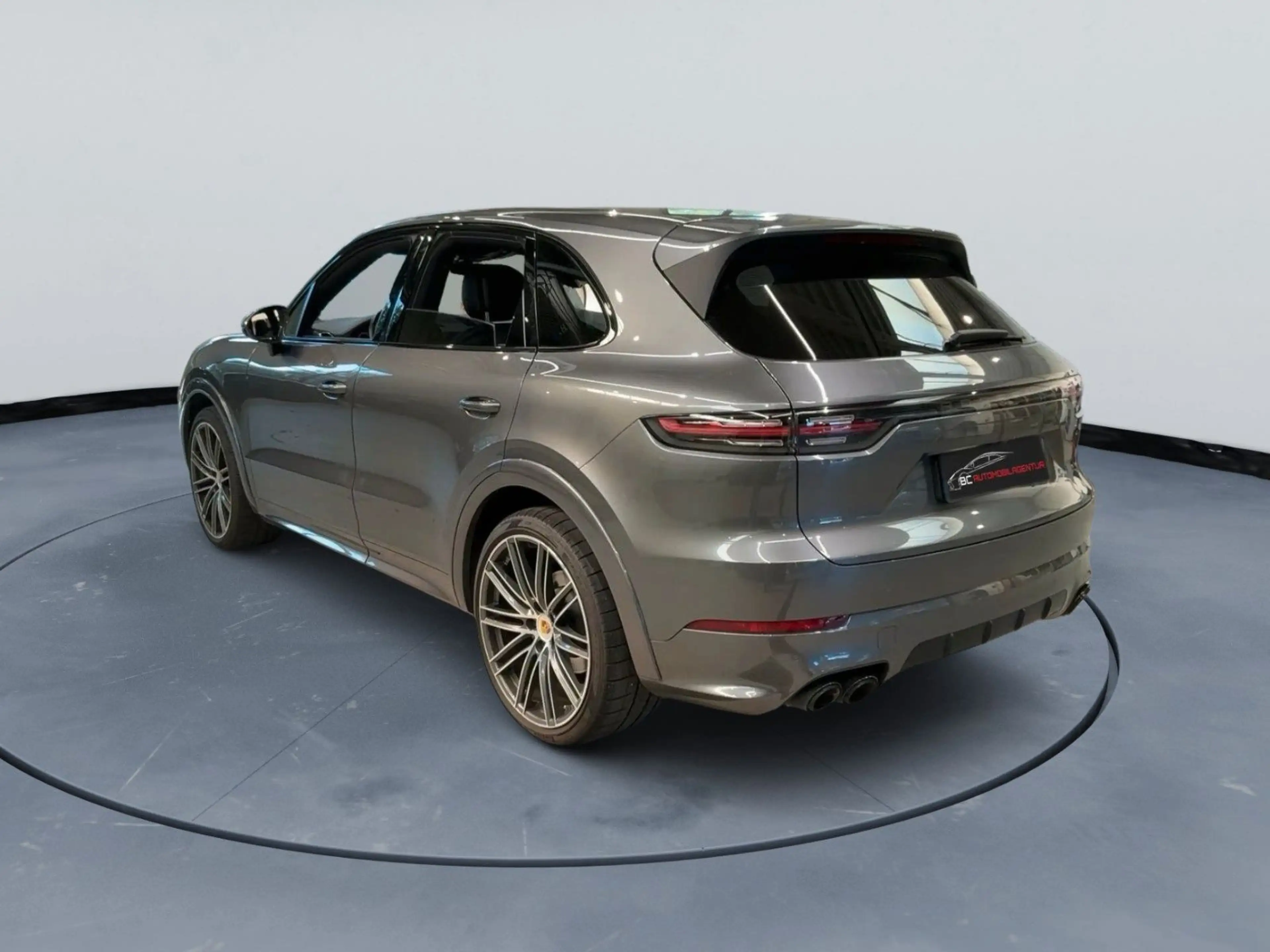 Porsche Cayenne APPROVED Sportdesign 22" BOSE ACC Luft — photo 3