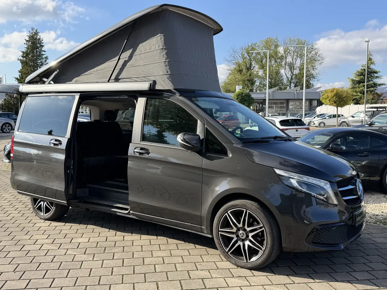 Mercedes-Benz Marco Polo