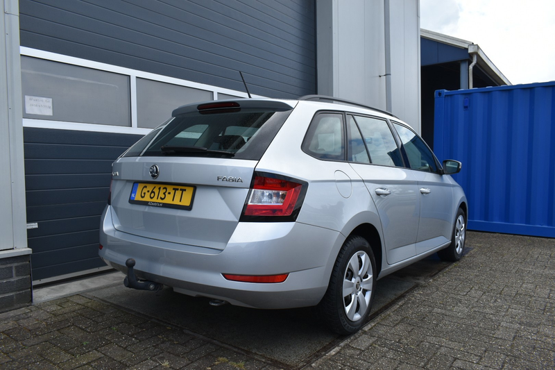 Skoda Fabia Combi 1.0 Active — photo 5