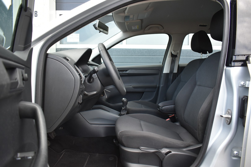 Skoda Fabia Combi 1.0 Active — photo 9