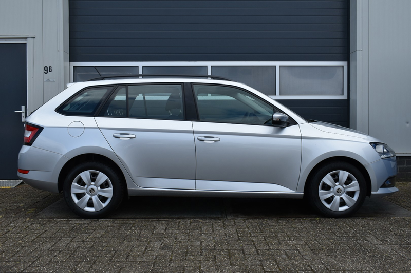 Skoda Fabia Combi 1.0 Active — photo 6