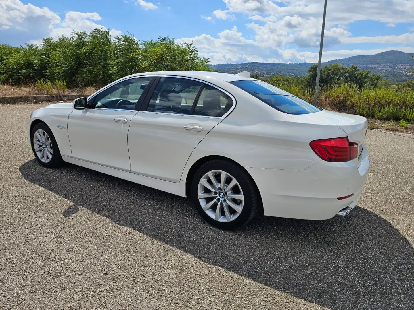 BMW 520 520d Gran Turismo Futura auto - 2