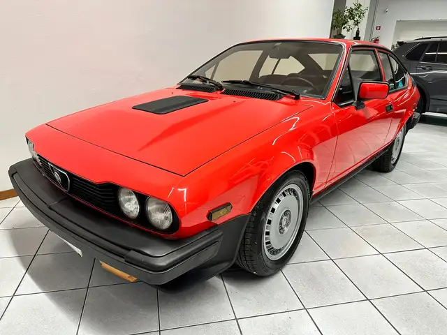 Alfa Romeo GTV GTV6 2.5i ASI-TARGA ORO-V6 BUSSO-VERSIONE AMERICA