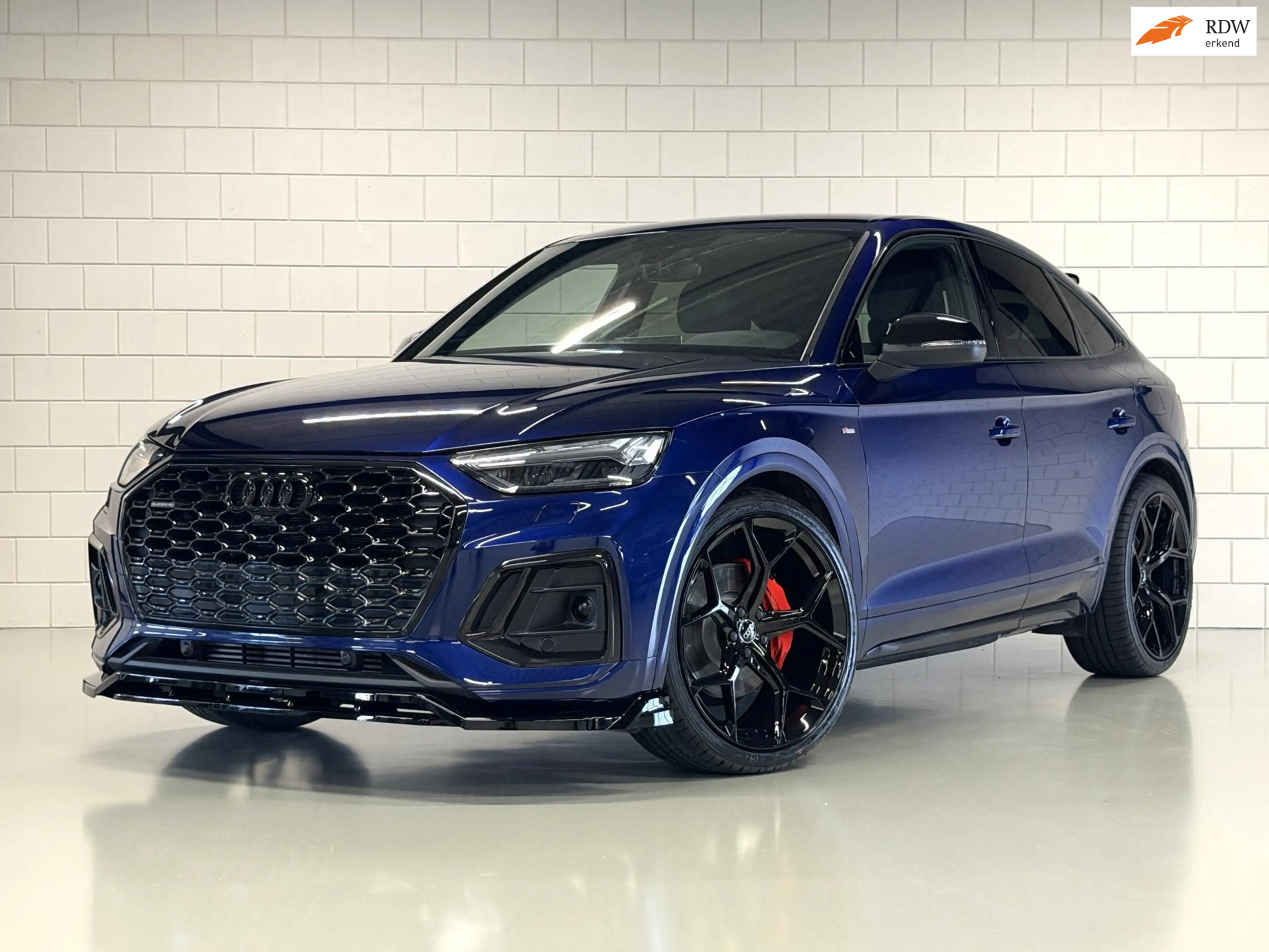 Audi Q5 Sportback 50 TFSI e S-Line Competition SQ5 | 1E EI
