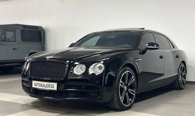 Bentley Flying Spur 4.0 V8 | Deutsches Fzg. - All Black!