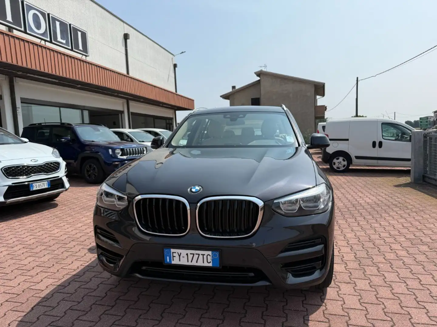 BMW X3 X3 G01 2017 xdrive20d 190cv auto my19 Grijs - 2