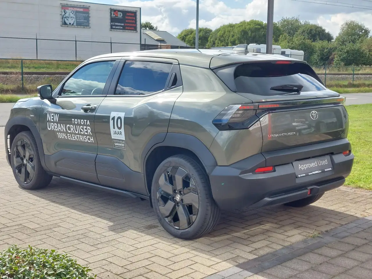 Toyota Urban Cruiser 61kWh 174pk 2WD Style, миниатюра 4