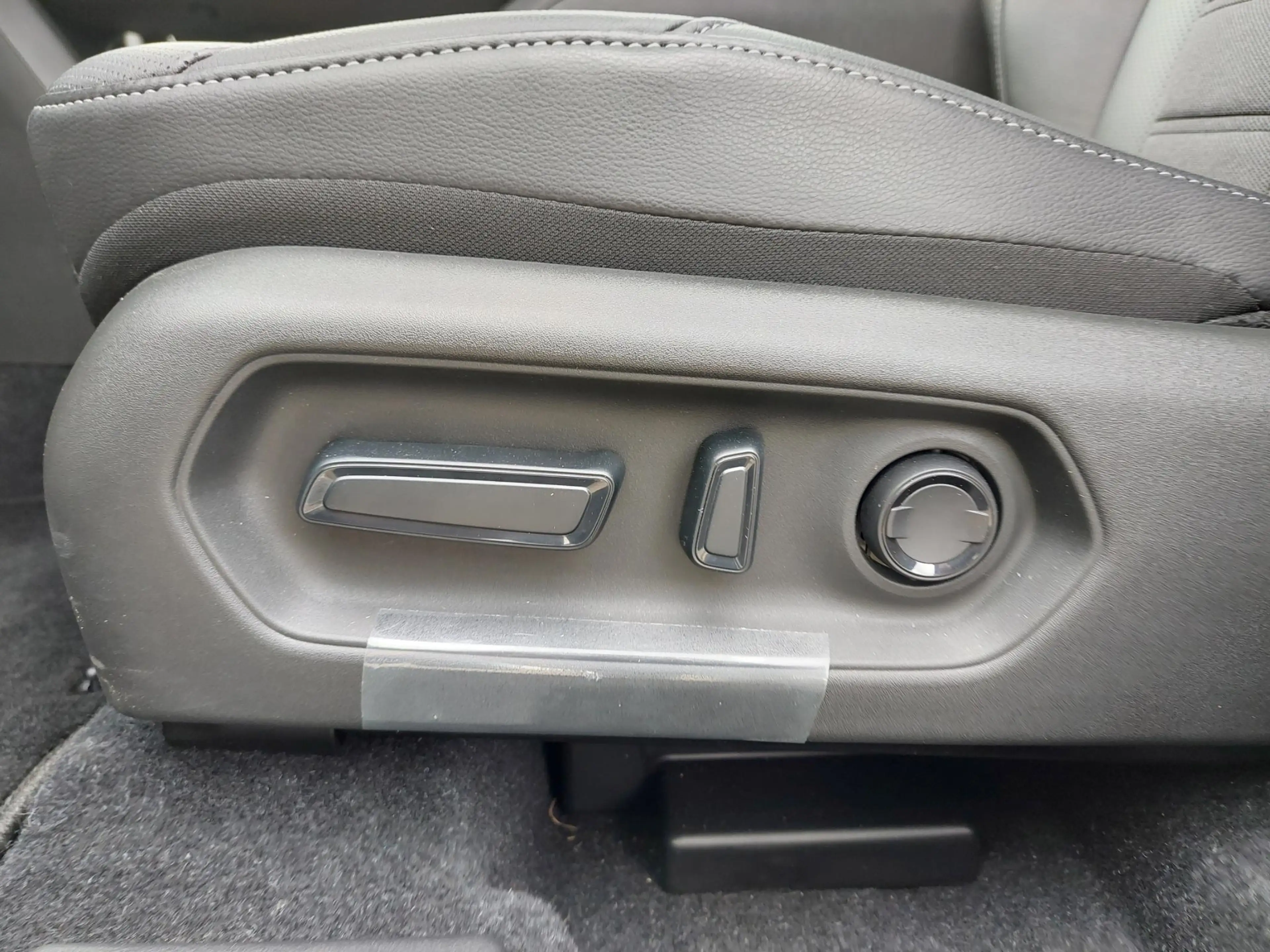 Toyota Urban Cruiser 61kWh 174pk 2WD Style — photo 15