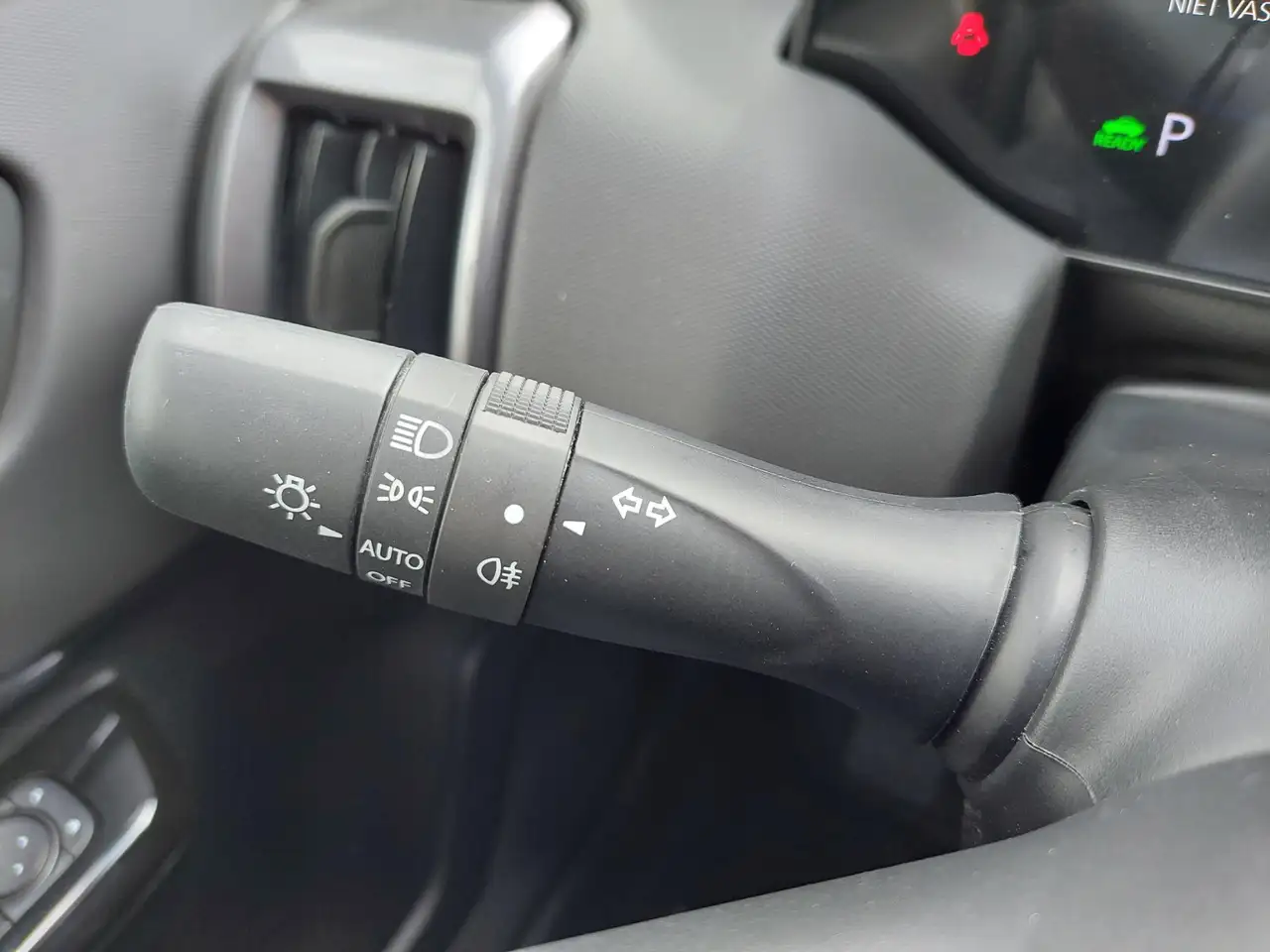 Toyota Urban Cruiser 61kWh 174pk 2WD Style, миниатюра 19