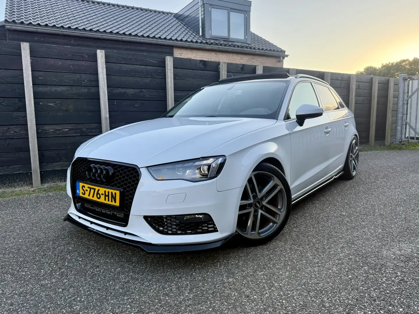 Audi A3 Sportback 1.4 TFSI Ambition Pro Line S Maxton, Eib Blanc - 1