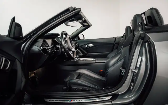 BMW Z4 view 14