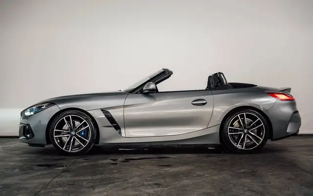 BMW Z4 view 3