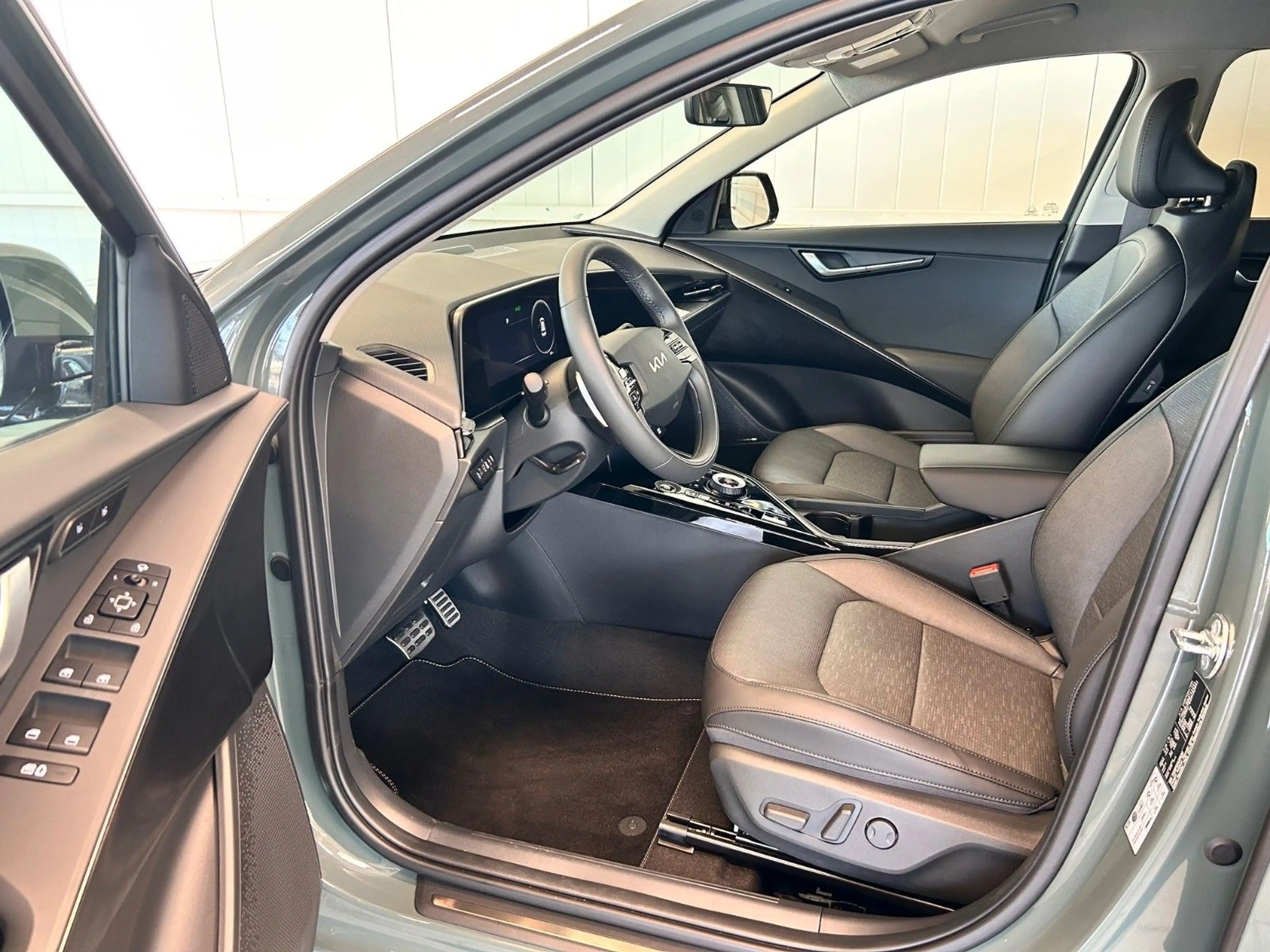 Kia Niro 1.6 Plug-in Hybrid Spirit, Tech.- & Relax — photo 7