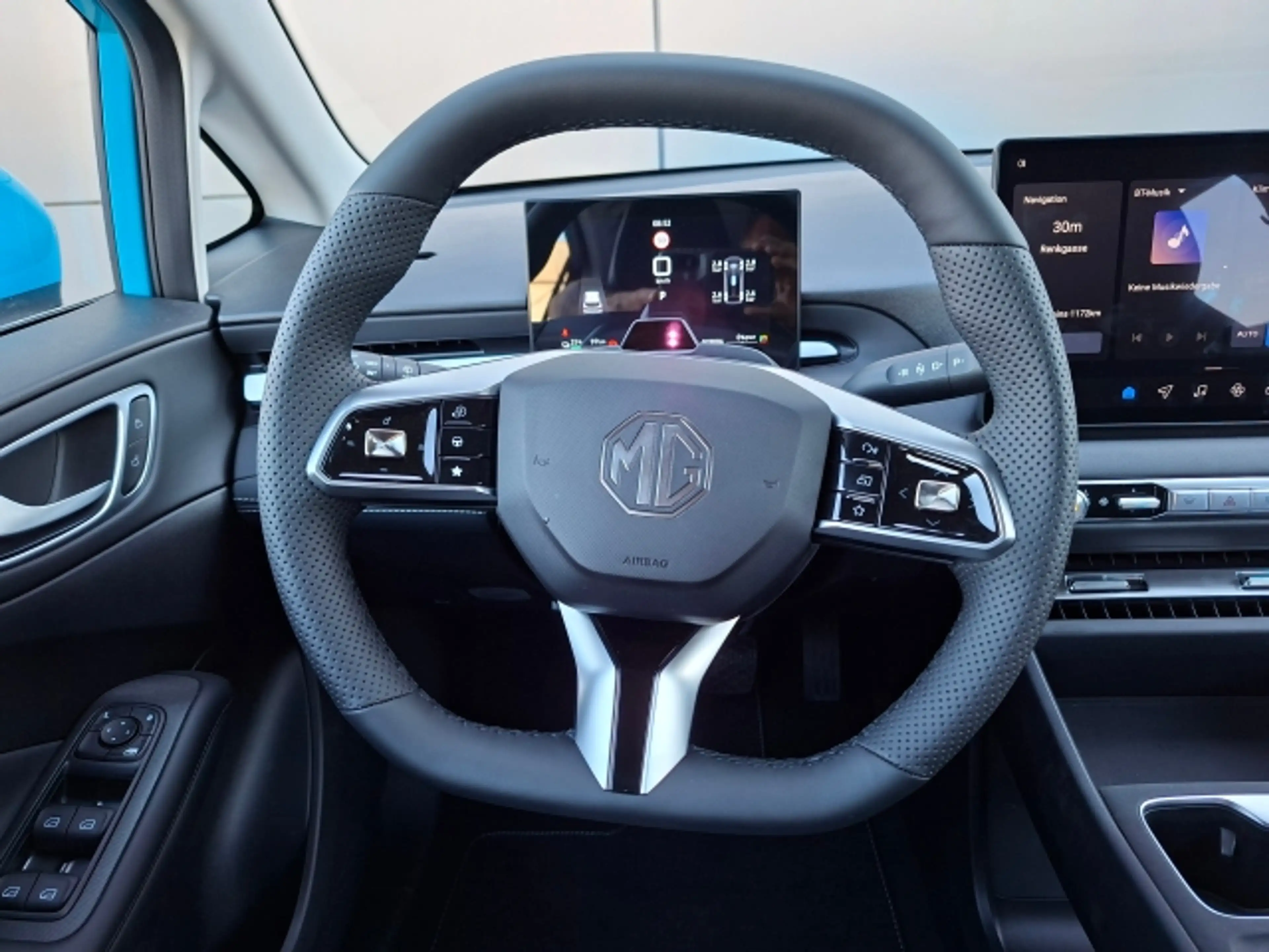 MG MG4 Urban Comfort 54 — photo 13