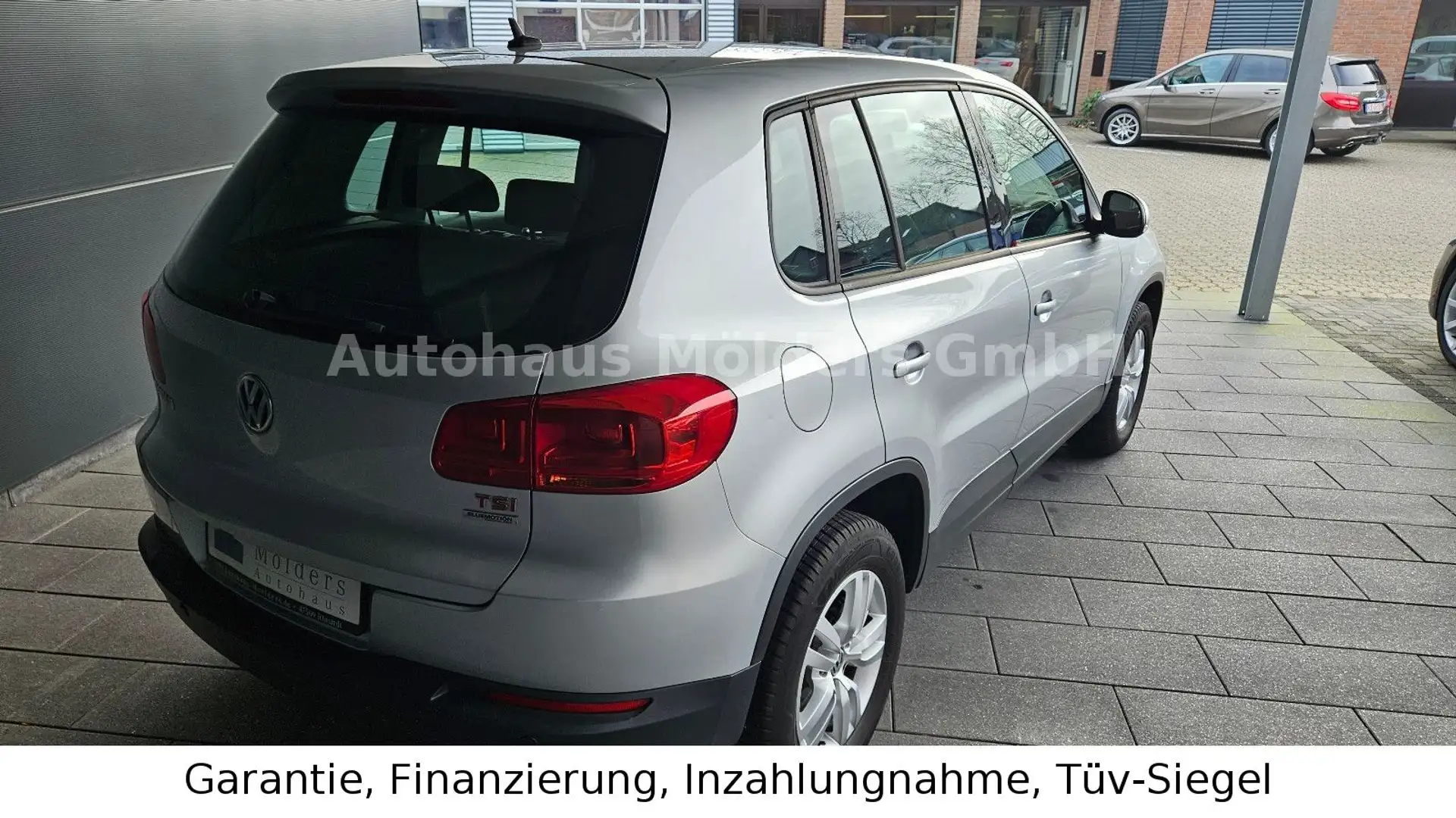 Volkswagen Tiguan 1,4 TSI *24 Monate Garantie*187€ mtl. Argent - 2