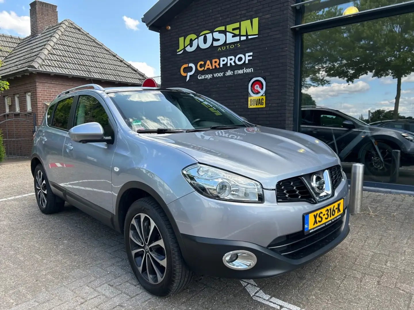 Nissan Qashqai 2.0 360 Gris - 1