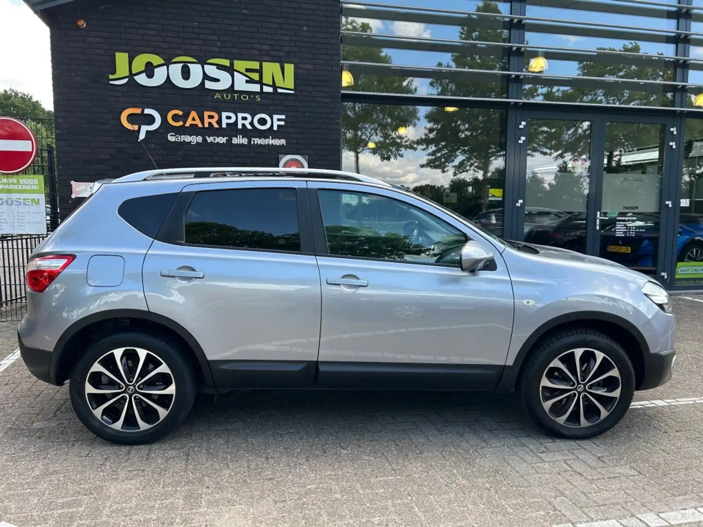 Nissan Qashqai 2.0 360 Gris - 2
