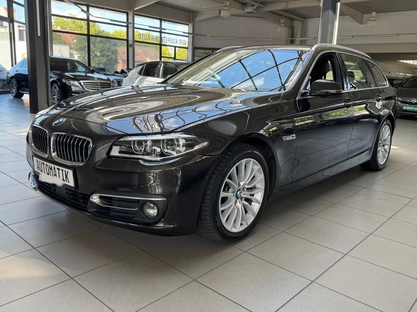 BMW 535 535dA Touring xDrive Luxury (9.75) Luxury Negro - 2