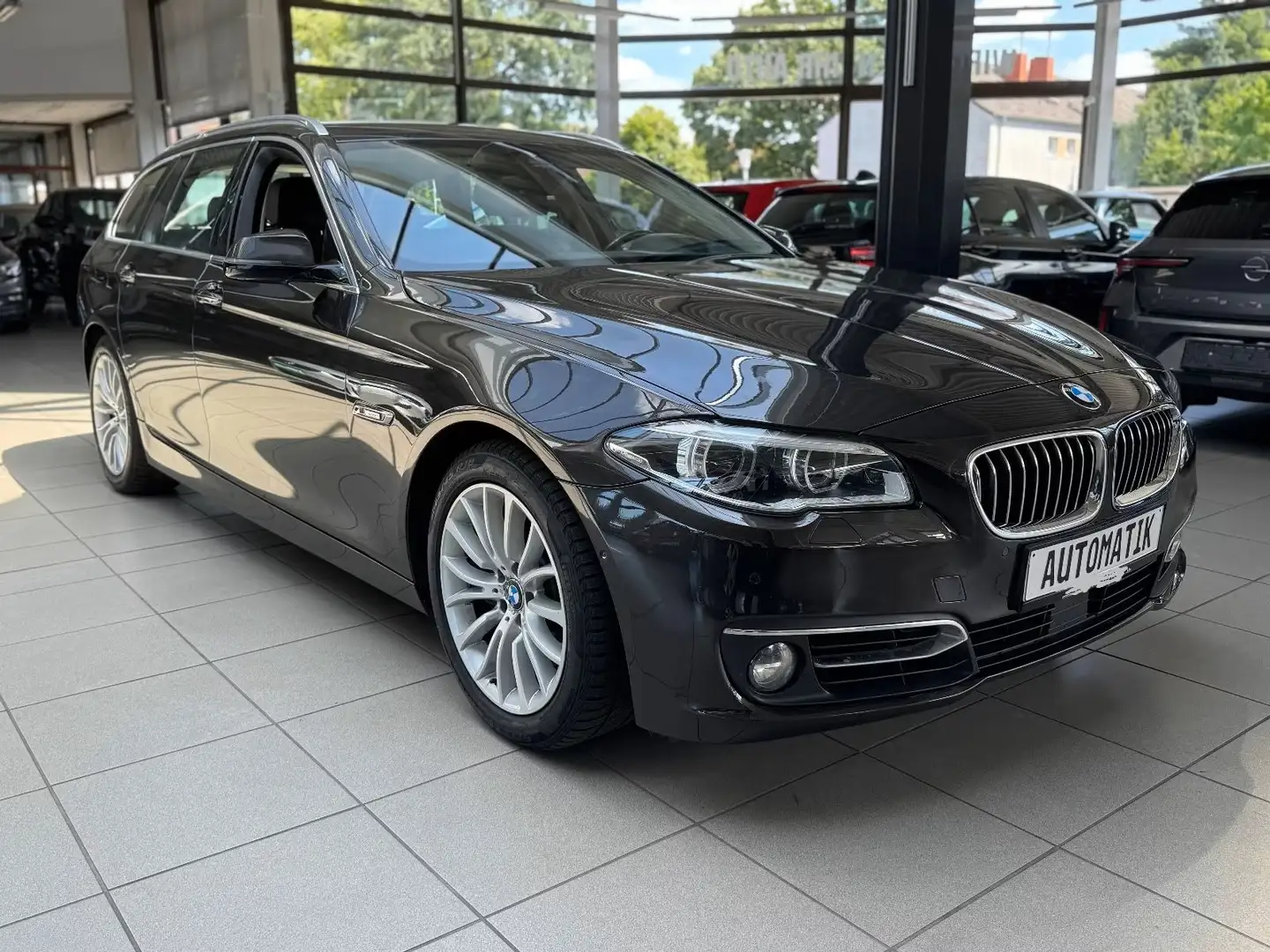 BMW 535 535dA Touring xDrive Luxury (9.75) Luxury Negro - 1