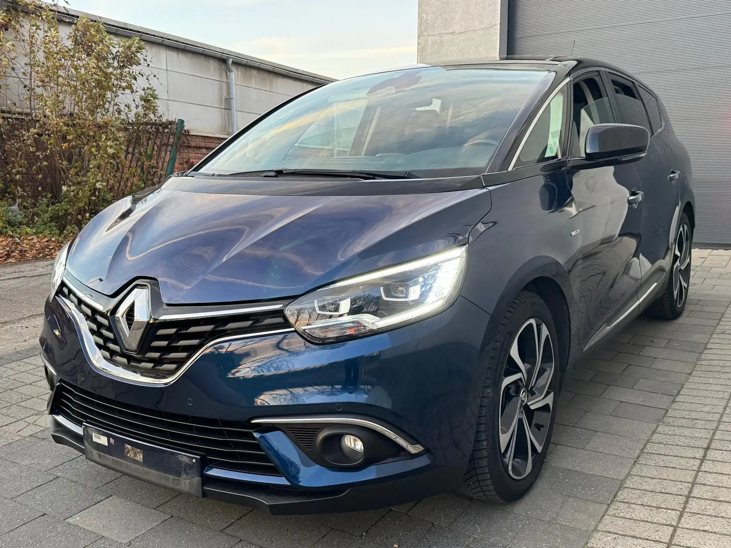 Renault Grand Scenic Grand Scenic TCe 140 GPF BOSE EDITION 7 PLAATSEN Bleu - 2