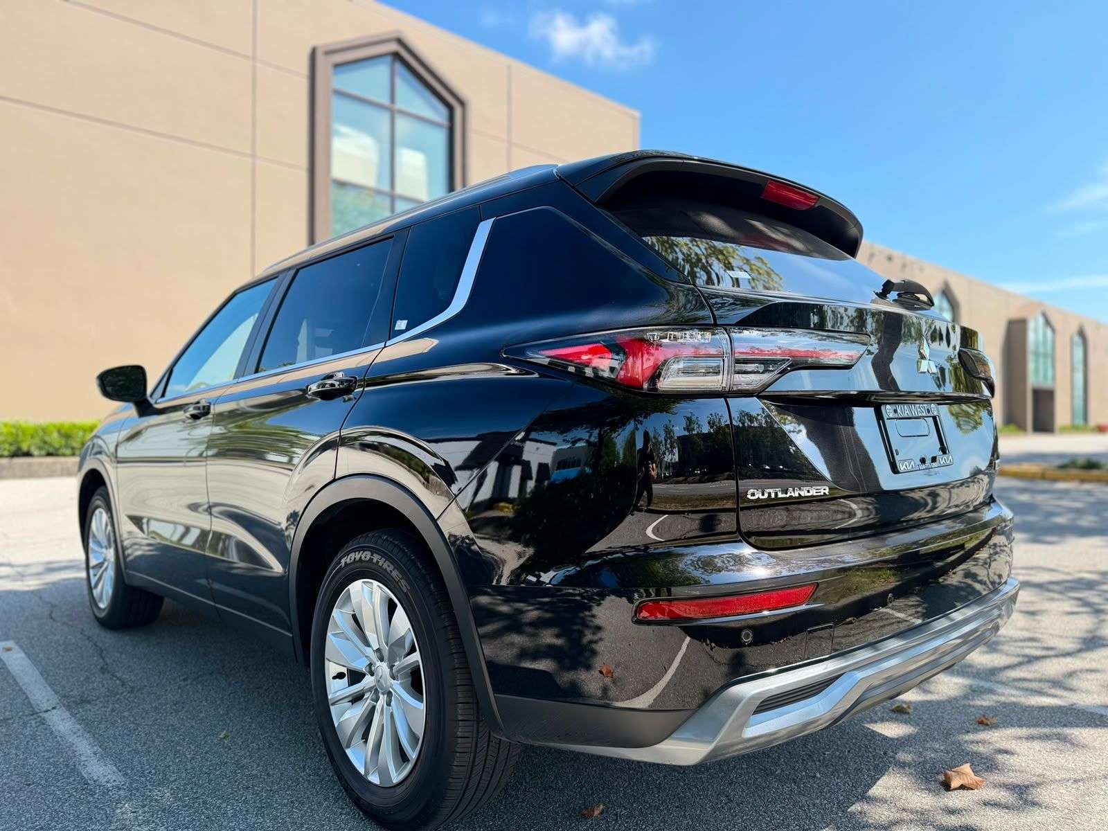 2025 Mitsubishi Outlander