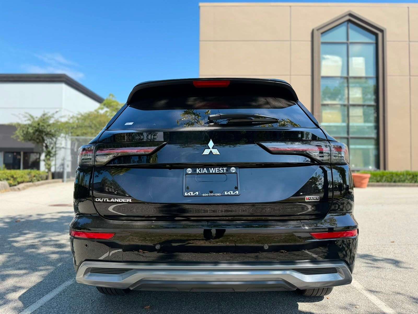 2025 Mitsubishi Outlander