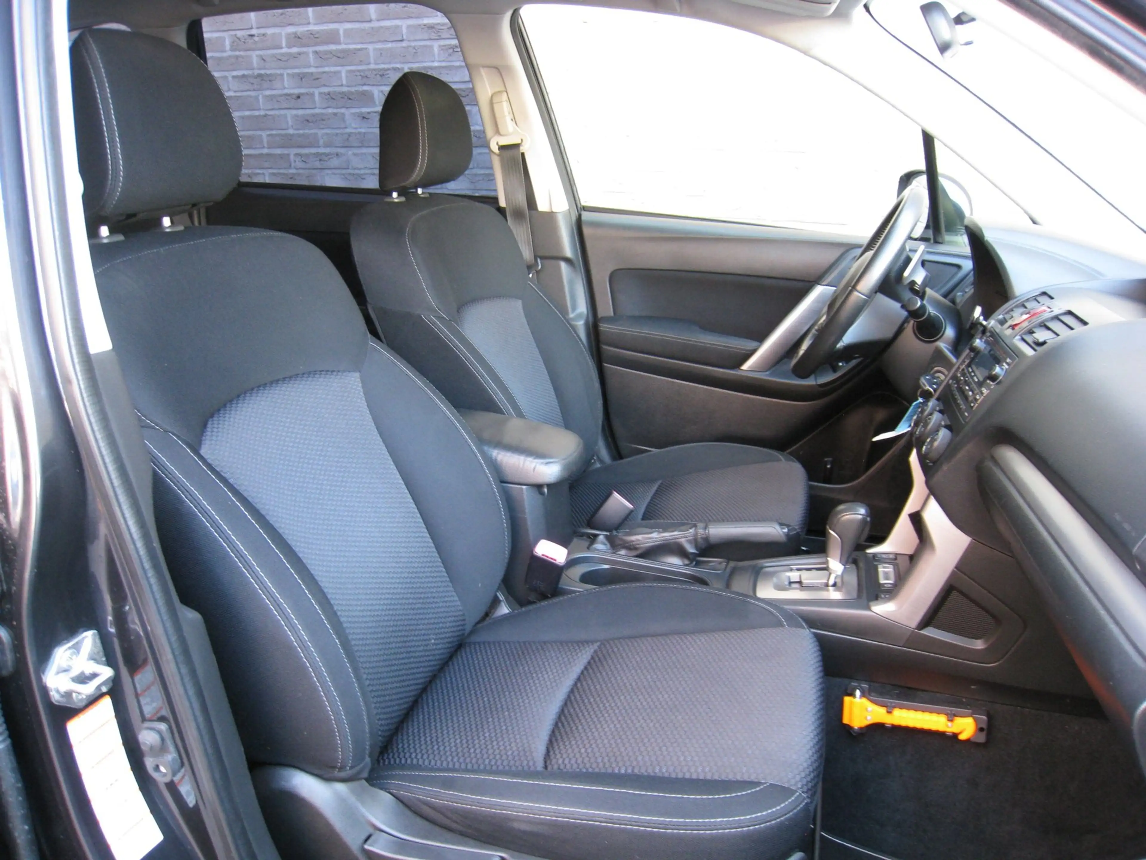 Subaru Forester 2.0 Luxury -Trekhaak - Achteruitrijcamera - Cruise — photo 23
