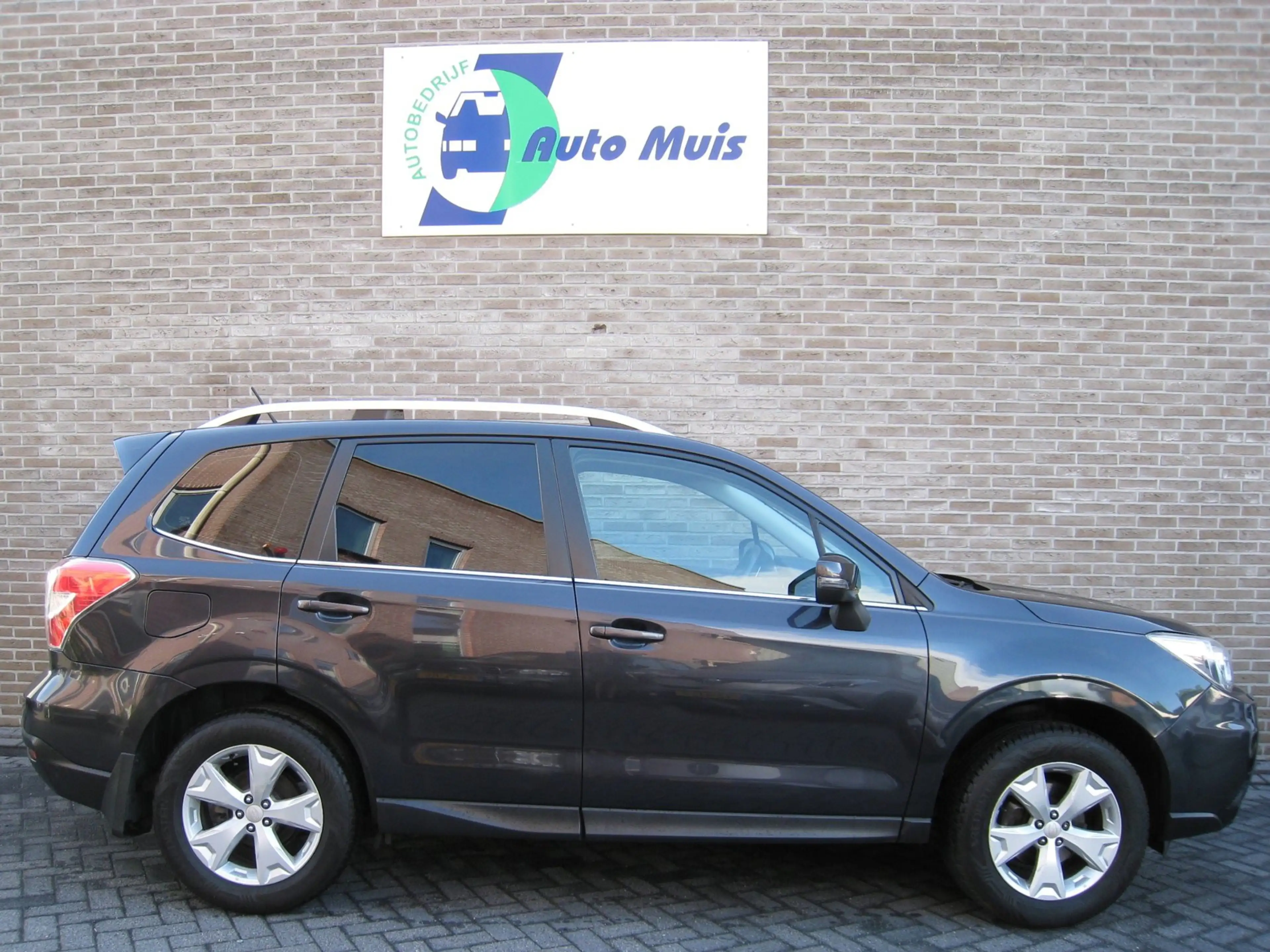 Subaru Forester 2.0 Luxury -Trekhaak - Achteruitrijcamera - Cruise — photo 24