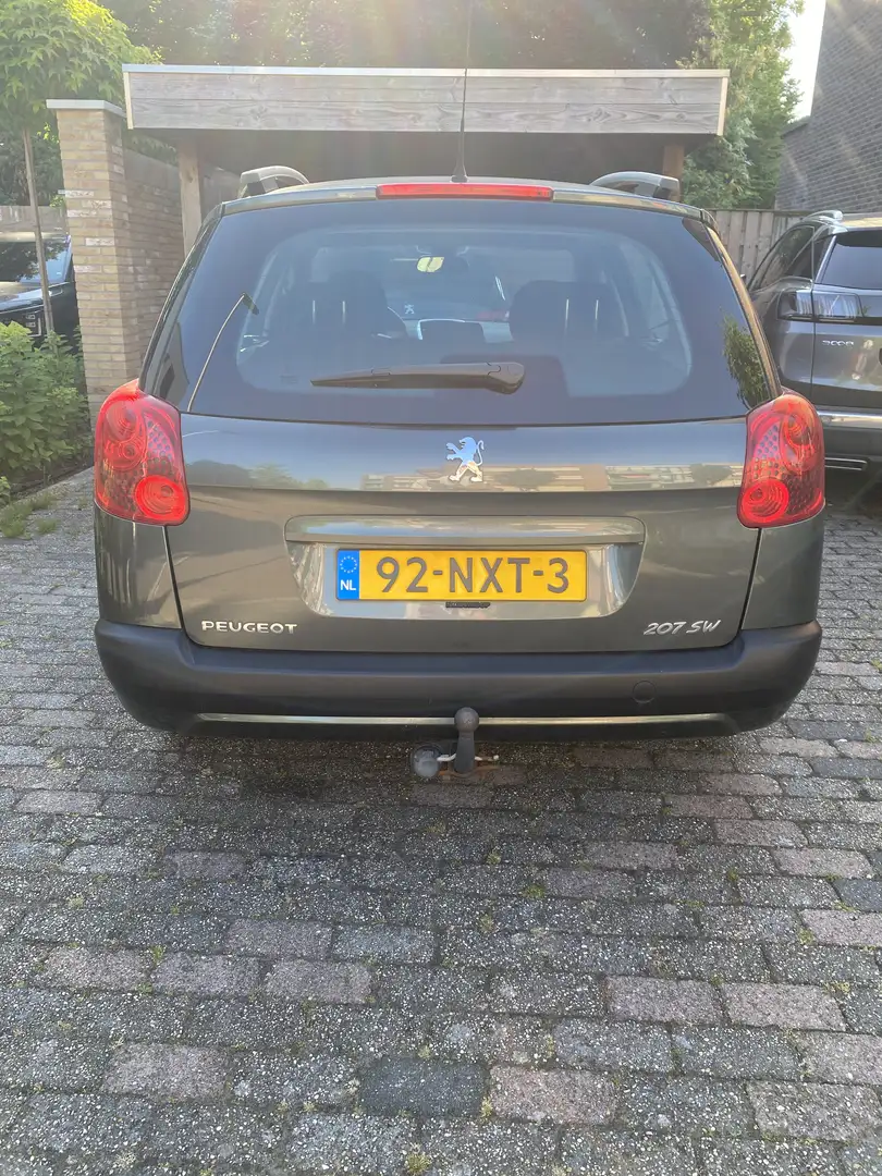 Peugeot 207 1.6 VTi XS Grijs - 2