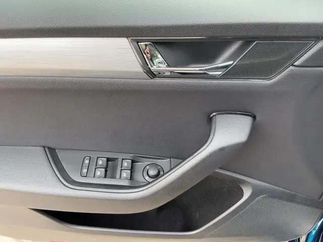 Skoda Superb view 15
