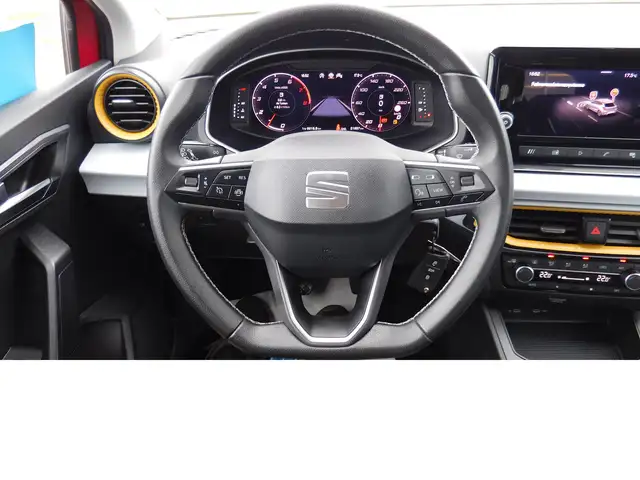 Seat Ibiza view 8