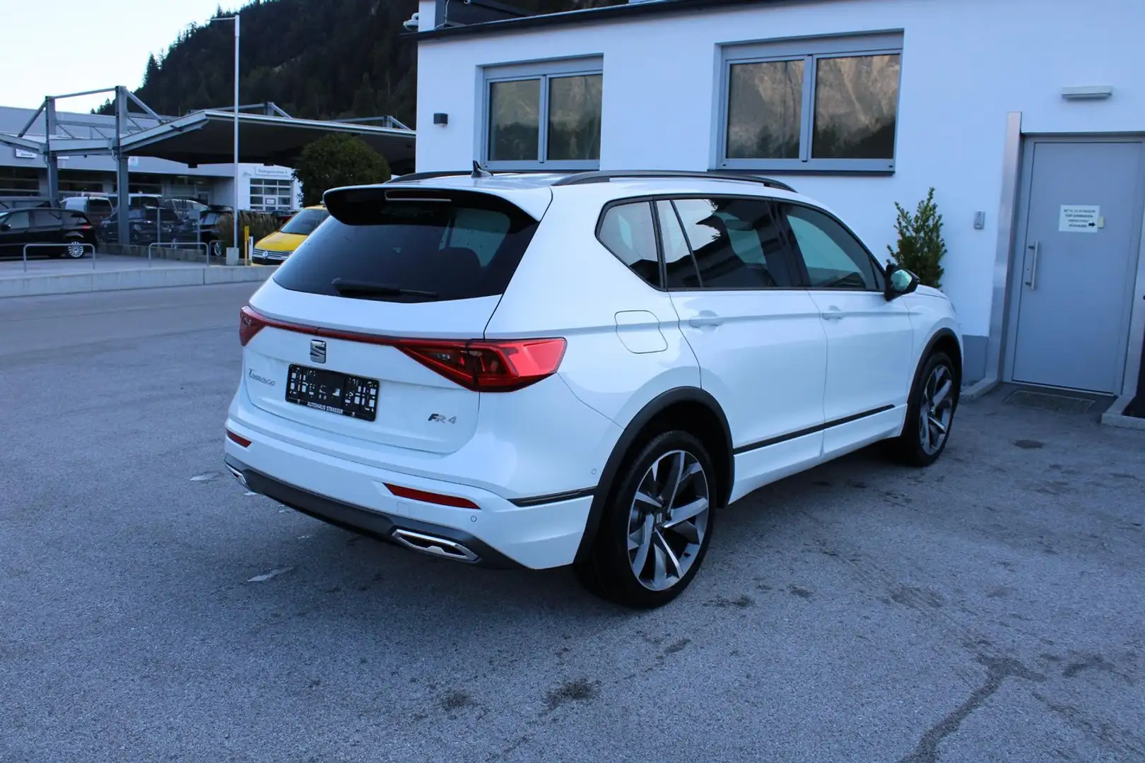 SEAT Tarraco FR 2.0 TDI DSG 4Drive Weiß - 2