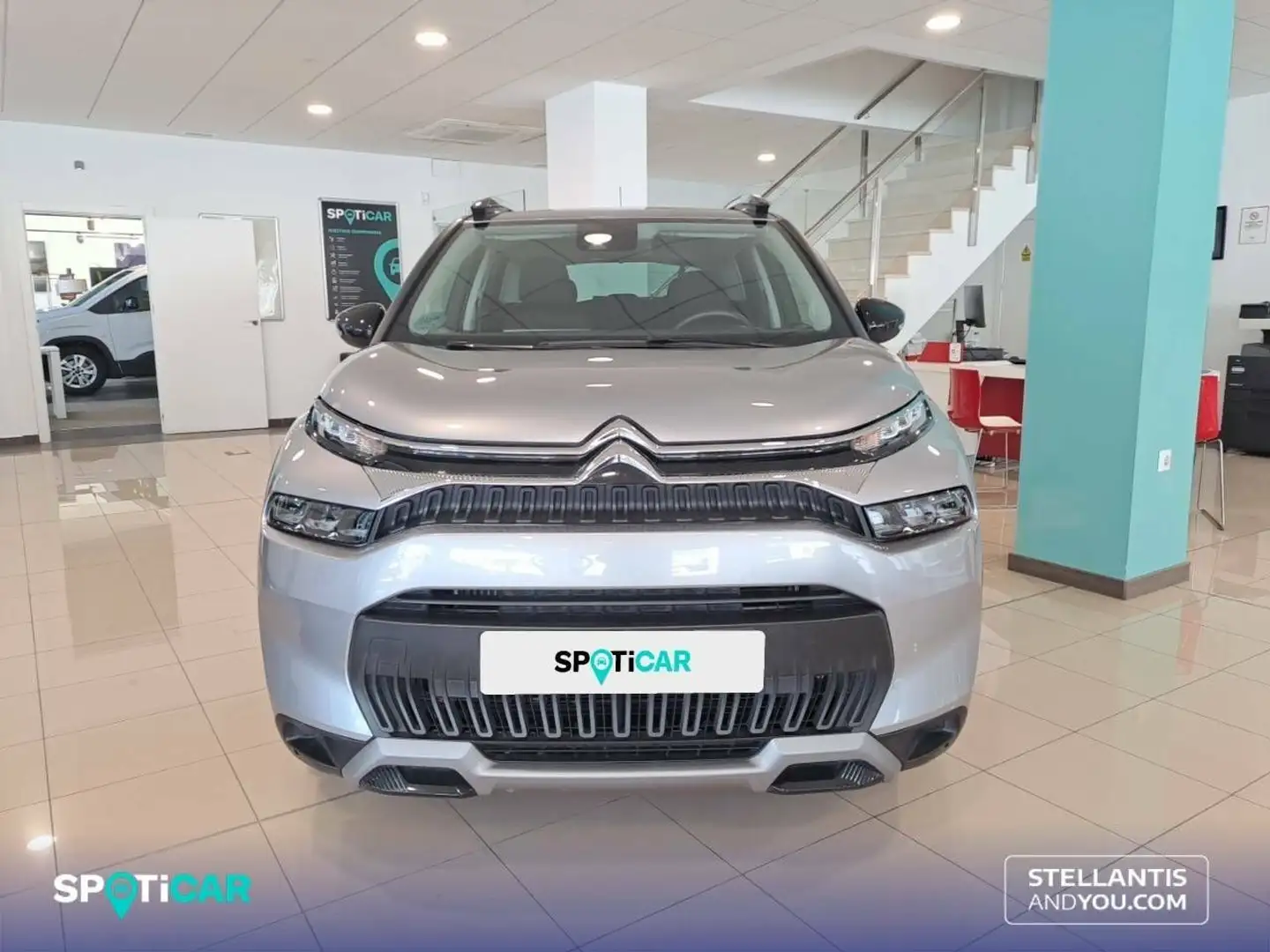 Citroen C3 Aircross Puretech S&S Plus 110 Gris - 2