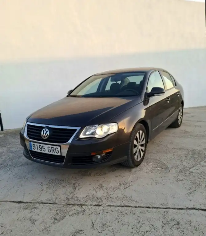 Volkswagen Passat 2010 из Европы — купить под ключ