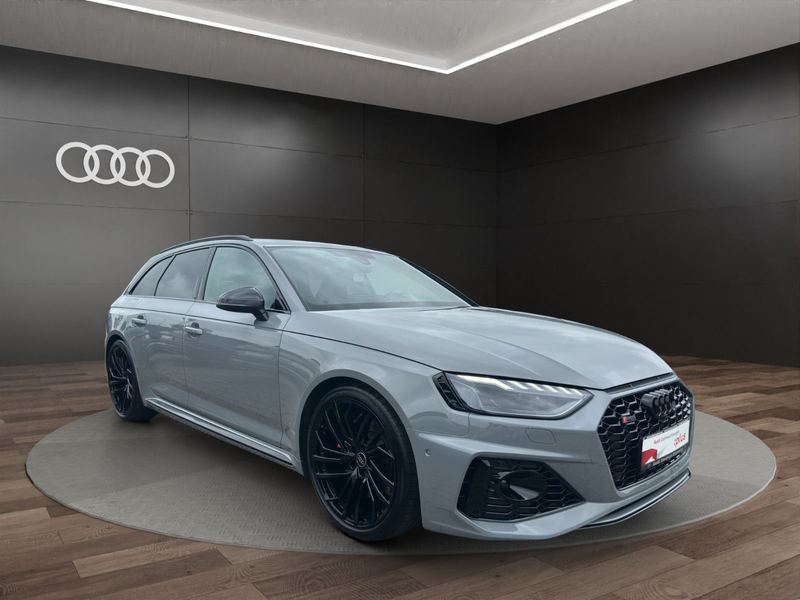 Audi RS4 Avant tiptr. qu. MATRIX+RS DYNAMIC+360° — photo 3