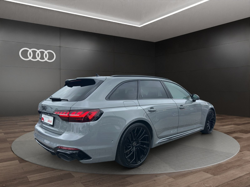Audi RS4 Avant tiptr. qu. MATRIX+RS DYNAMIC+360° — photo 4