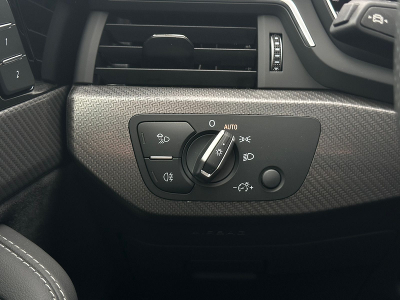 Audi RS4 Avant tiptr. qu. MATRIX+RS DYNAMIC+360° — photo 12