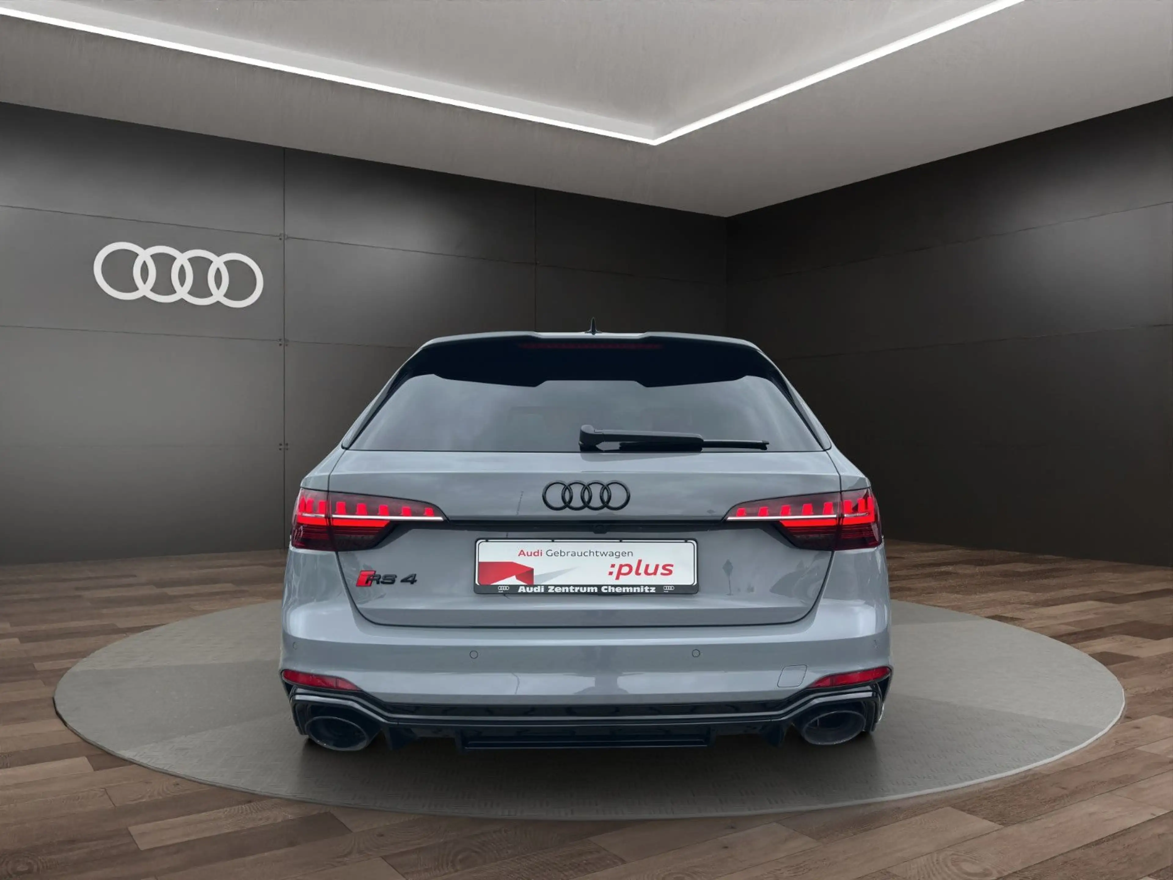 Audi RS4 Avant tiptr. qu. MATRIX+RS DYNAMIC+360° — photo 5