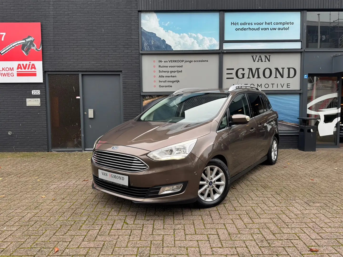 Ford Grand C-Max 1.0 Titanium Bruin - 1