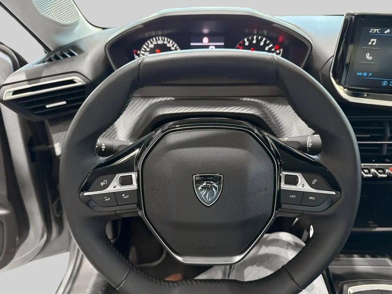 Peugeot 208 2026 — фото 10