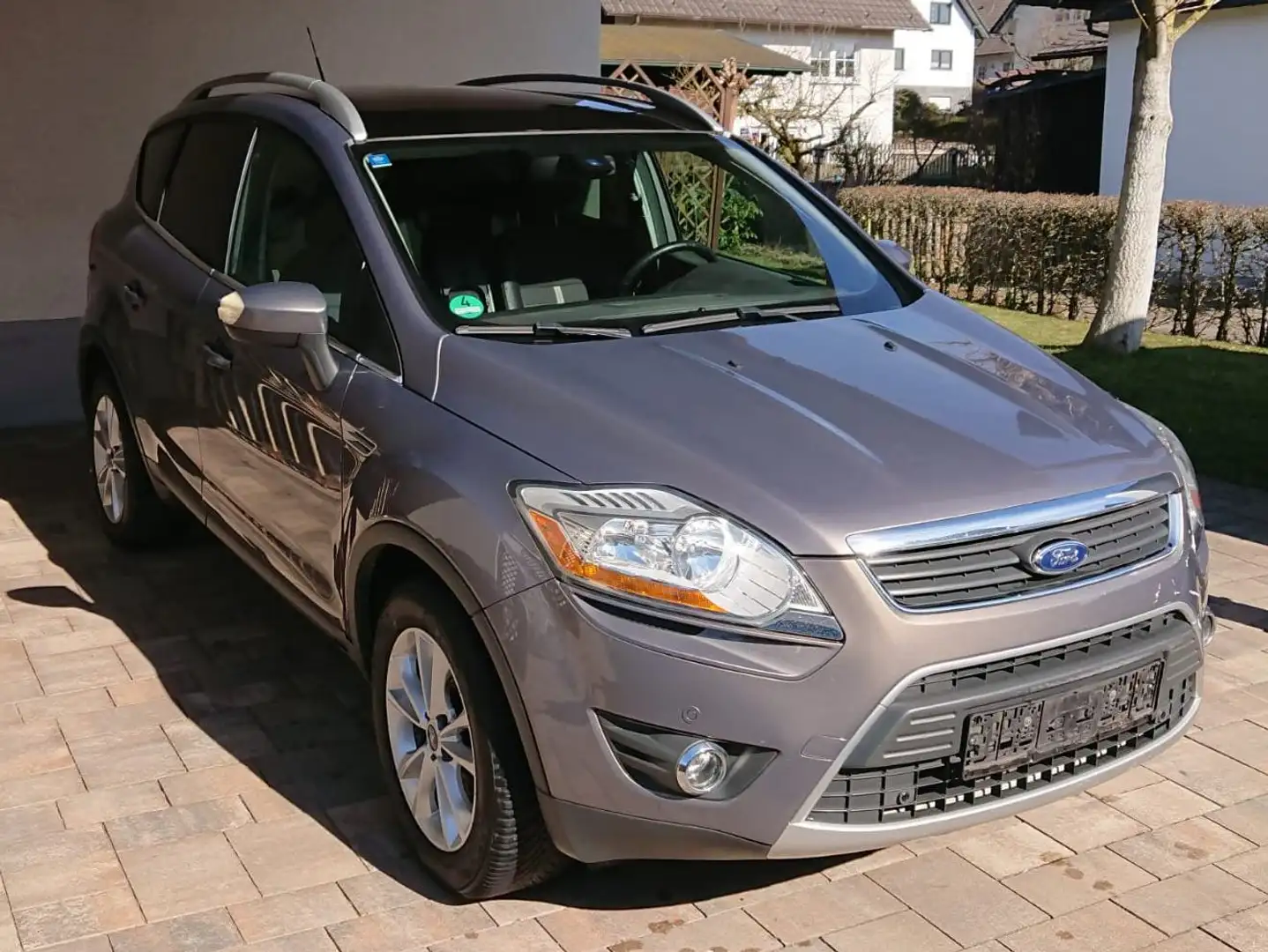 Ford Kuga Kuga 2.0 TDCi 4x4 Titanium Braun - 2